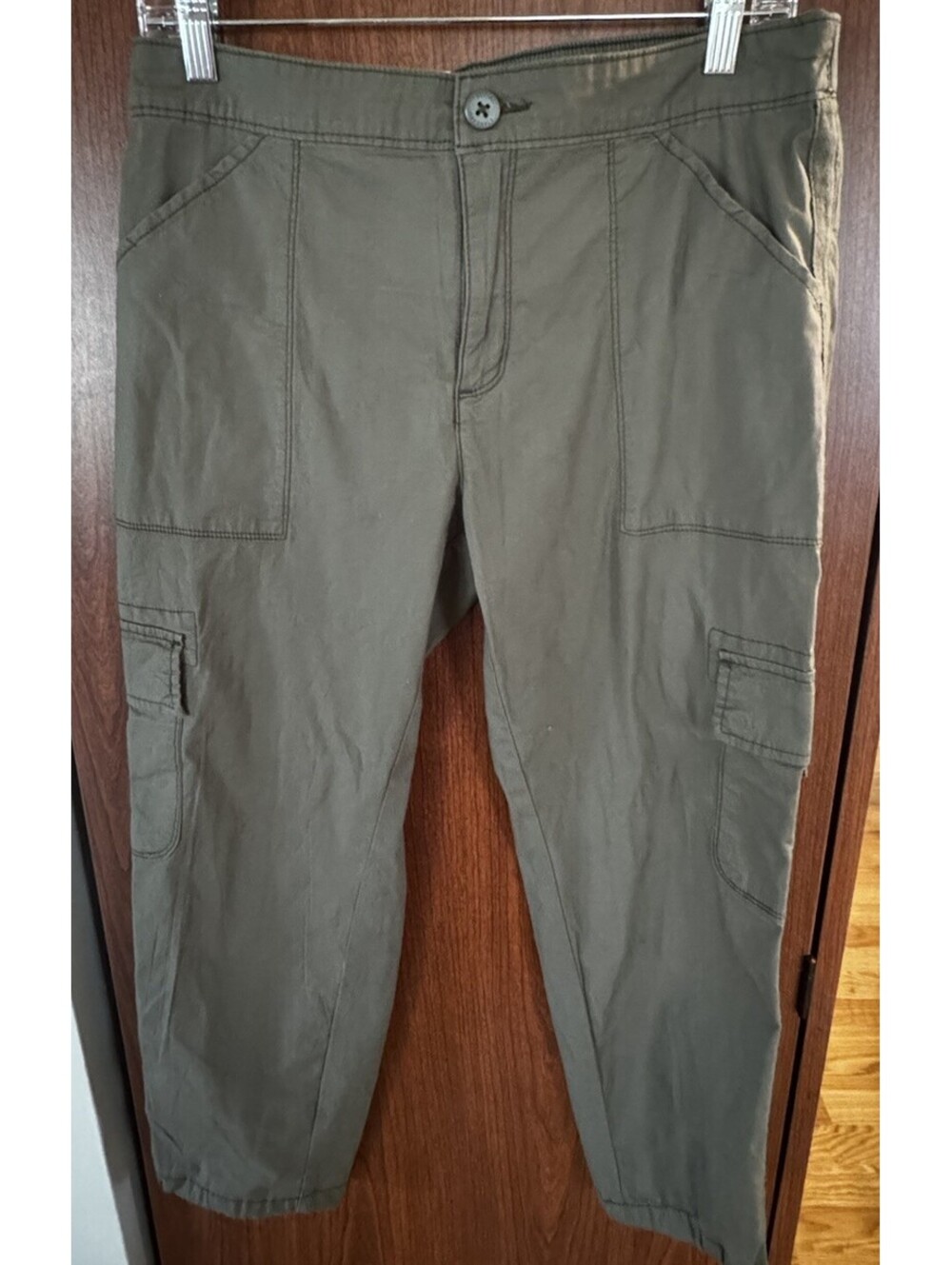 Social Standard Sanctuary Scout Cargo Pants Womens M Olive Cropped NWT